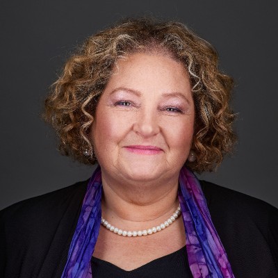 Headshot of Prof Trish Williams